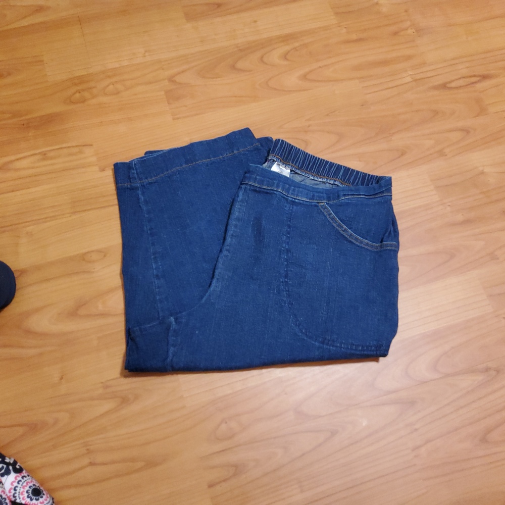 Just My Size JMS Capris like new 2X 18W-20W